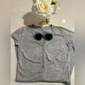 Rue21 Gray Ribbed romper, juniors size small